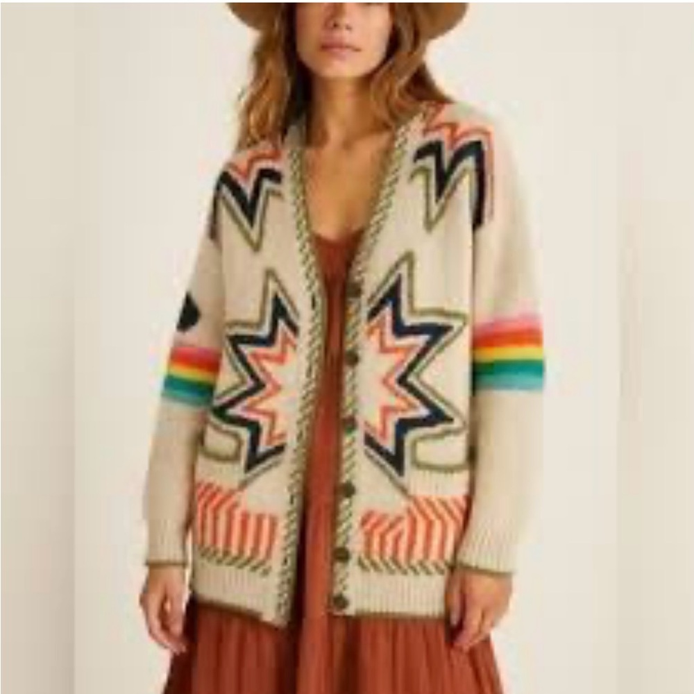 Commense Multicolor Patterned Cardigan - Picture 2 of 7